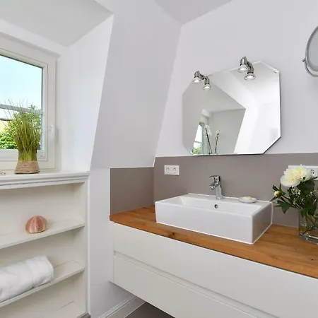 Ferien Domizil Suderstrasse 20 Holiday home Keitum